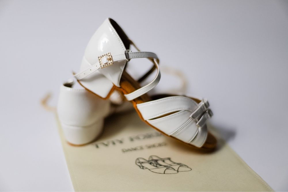 Туфлі для бальних танців