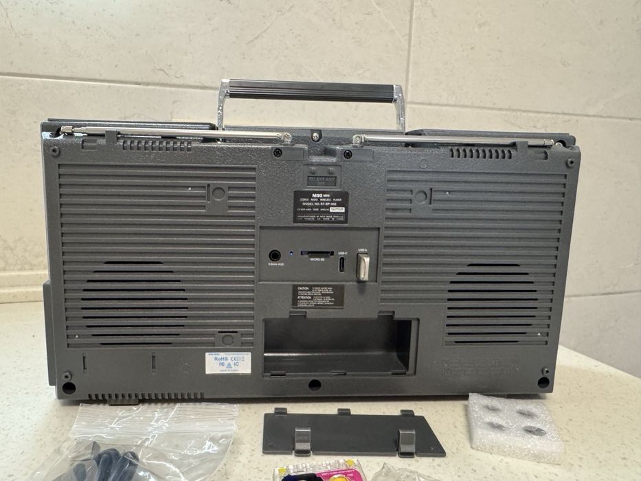 Mini stereo Radio RC-M90BR