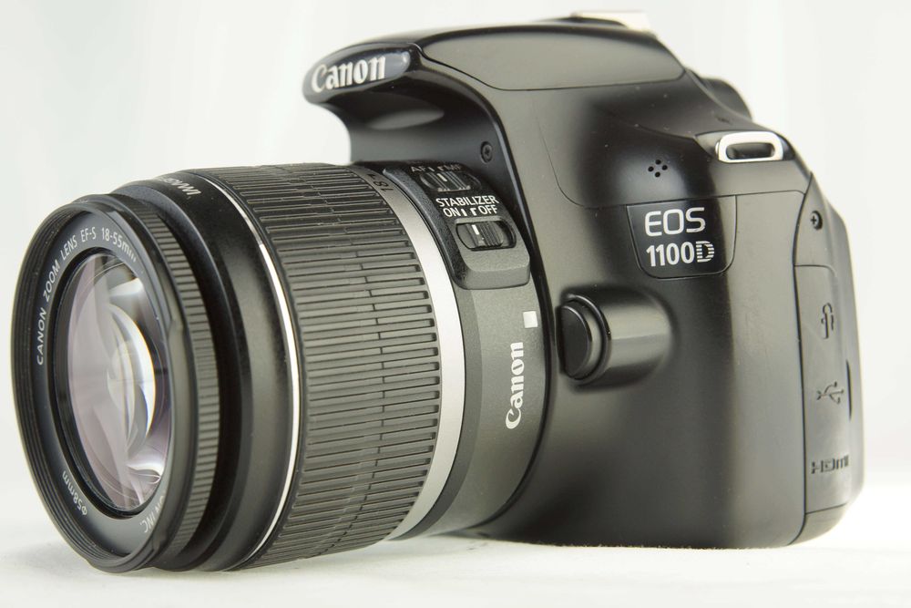 Aparat CANON EOS 1100D 12.2Mpx + 18-55mm IS 27.826 zdjęć Gwarancja FV