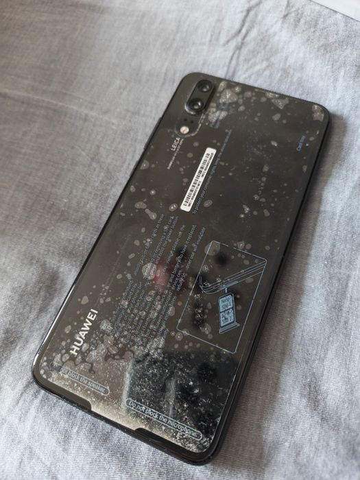 Smartfon Huawei P20