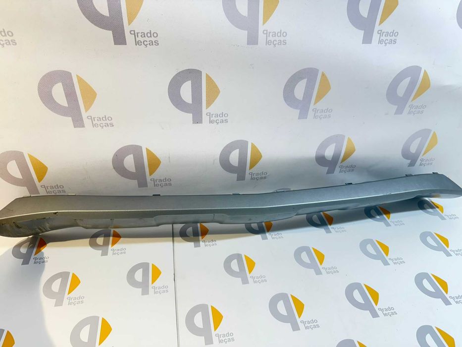 Lip inferior pára-choques Mercedes gla x156 w156