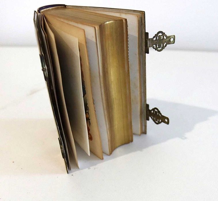 Missal  raríssimo  madreperla de1857