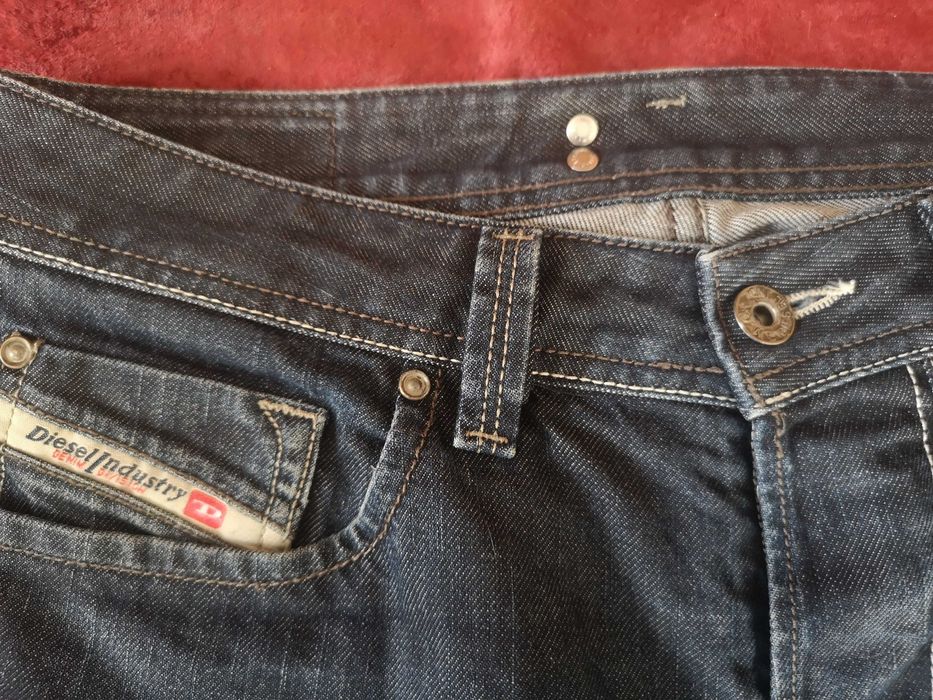 Мужские джинсы Diesel