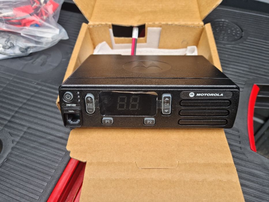 Radiotelefon MOTOROLA DM1400