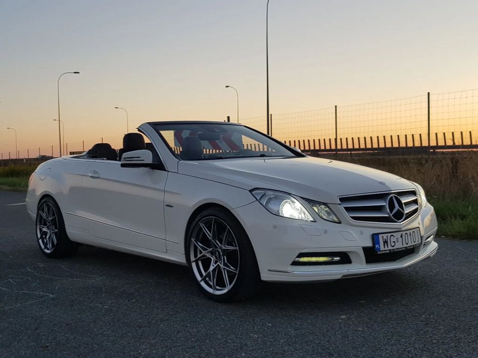 Mercedes-Benz Klasa E Mercedes E klasa Cabrio 105 tys km !!! Serwis