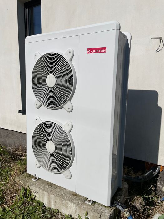 Pompa Ciepła Ariston NIMBUS FLEX 120 M T NET komplet