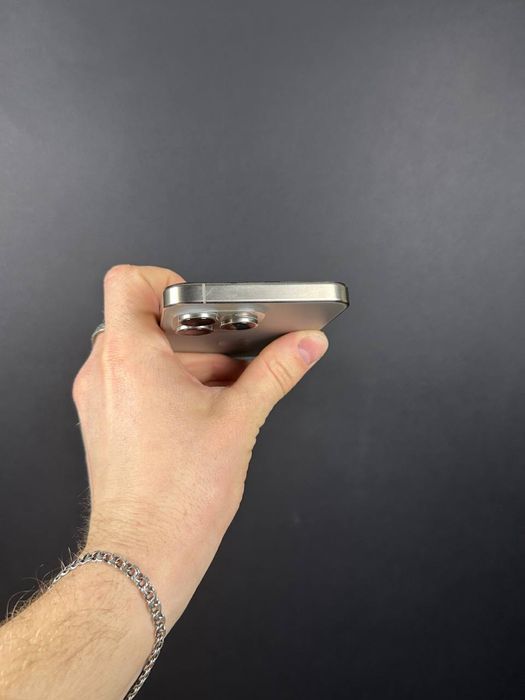 iPhone 15 Pro Max 256 gb neverlock