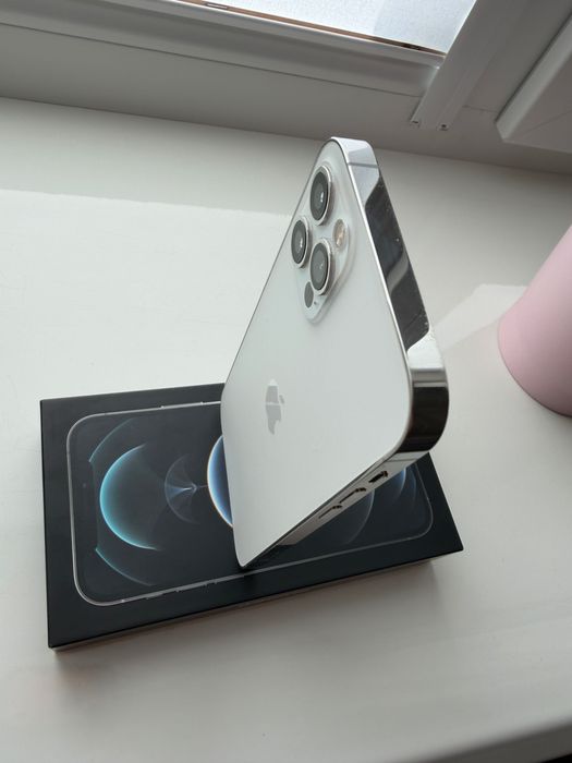 Apple iPhone 12 pro silver