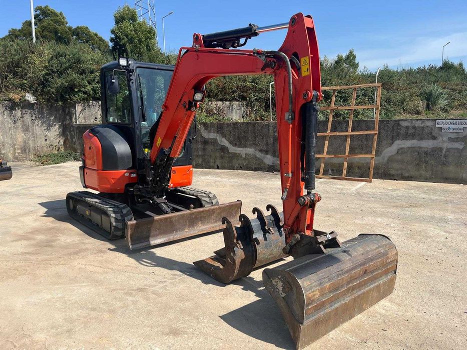 Mini Escavadora KUBOTA U36-4