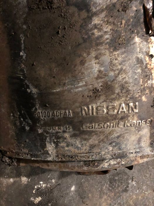 Глушник 201004CF4A Nissan