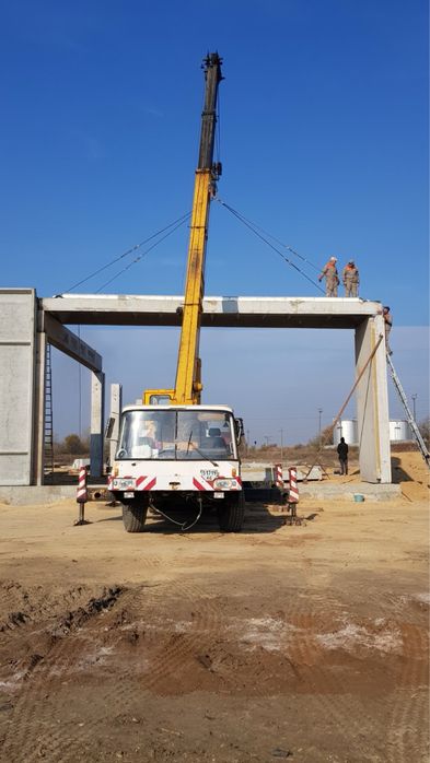 Автокран Bumar, 1985 рік