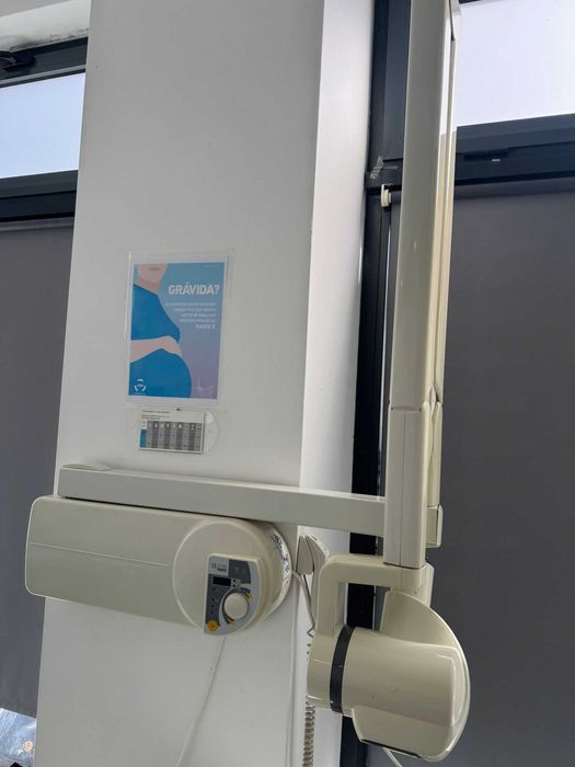 Vendo Raio X de parede excelente