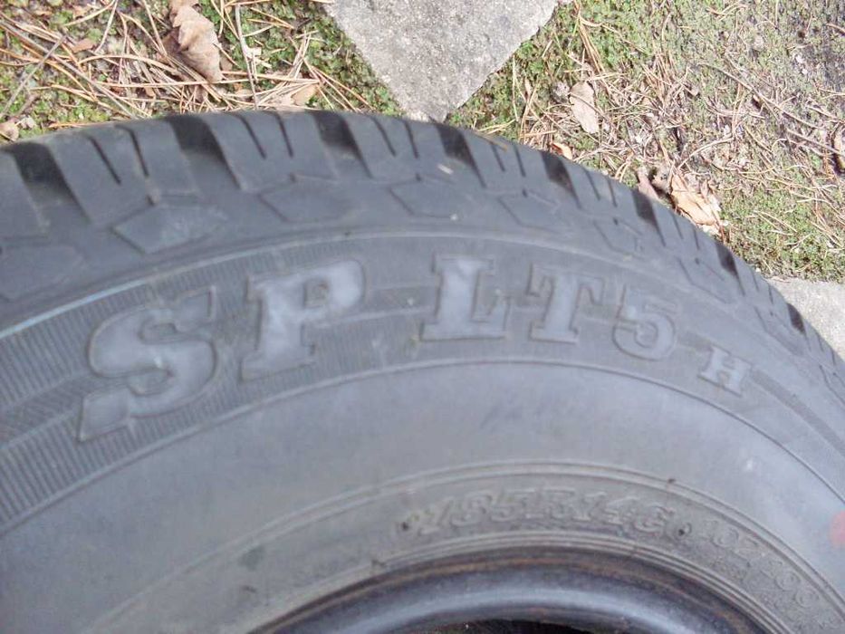 Opony 2sztuki  Dunlop Sp lt  185r14C