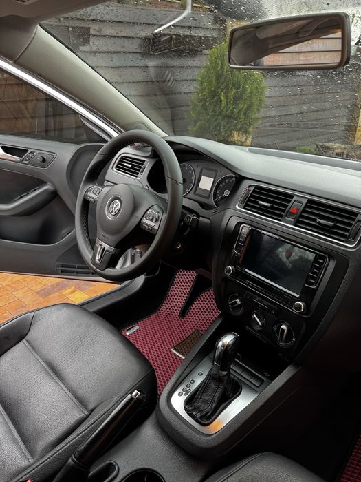 Автомобіль , продаж