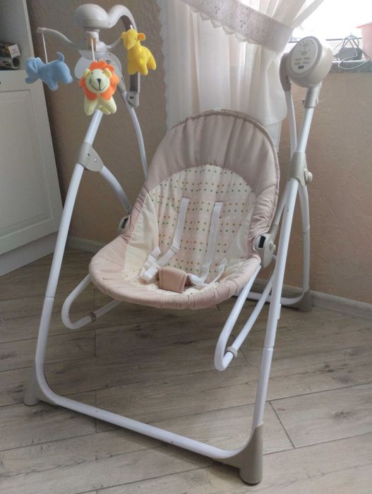 Крісло-гойдалка Carello