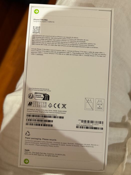 iPhone 17 pro max
