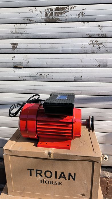 Электродвигатель однофазный, електродвигун однофазний 220в. 3 кВт 3000