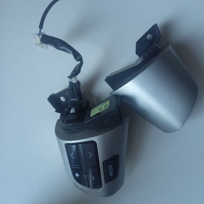 Кнопки руля 2008-2011