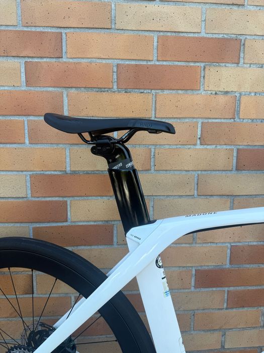 TREK MADONE SL6 2022