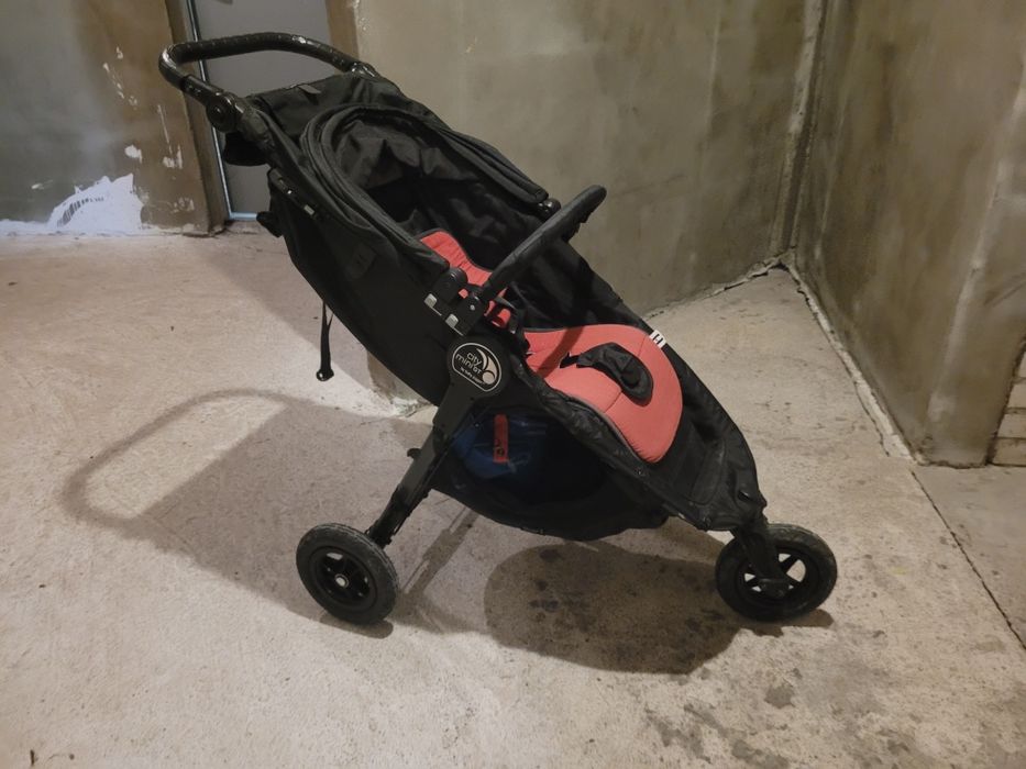 Wózek spacerowy/ biegowy Baby Jogger