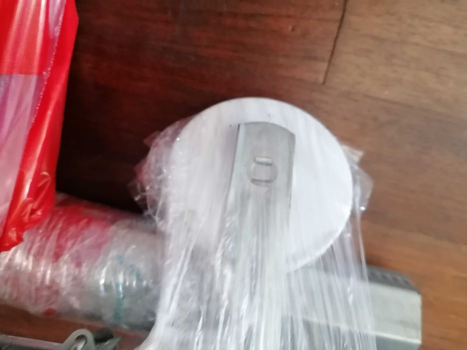 Kit persianas (Enrolador, eixo alumínio 109 cm, ferragens) NOVOS