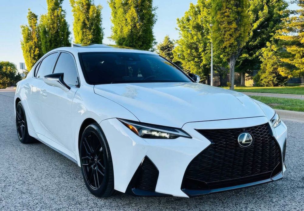 Lexus IS500 F Sport Performance Premium      2023