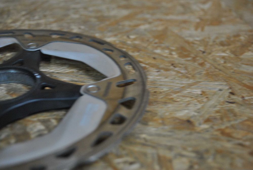 Tarcza hamulcowa Shimano RT-MT800 180mm 1,6mm enduro 9