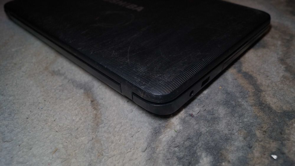Laptop Toshiba Satellite Pro c850