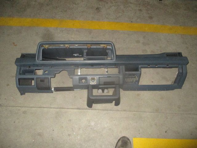 Tablier MAZDA 323 III (BF)