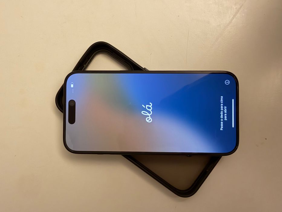 Iphone 15 Pro Como Novo!!