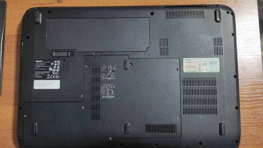 Acer Aspire 8935g 18.4 Fhd m2000m 4Gb