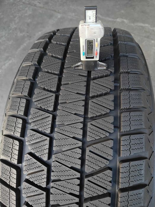 Bridgestone Blizzak DM-V3 R20 285/50 116T 1-2штуки не комплект