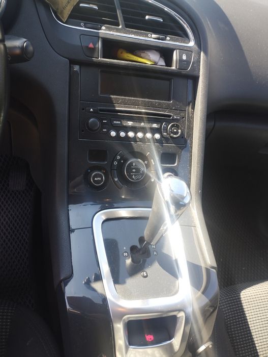 Продам Peugeot 5008 2010 р. у гарному стані