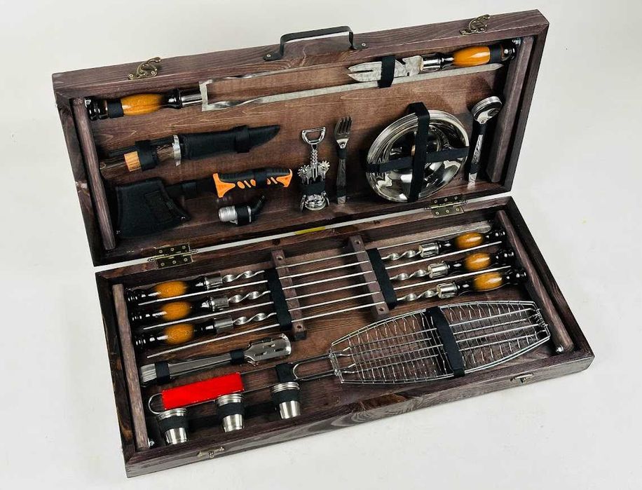 Подарункові набори шампурів в деревяному кейсі