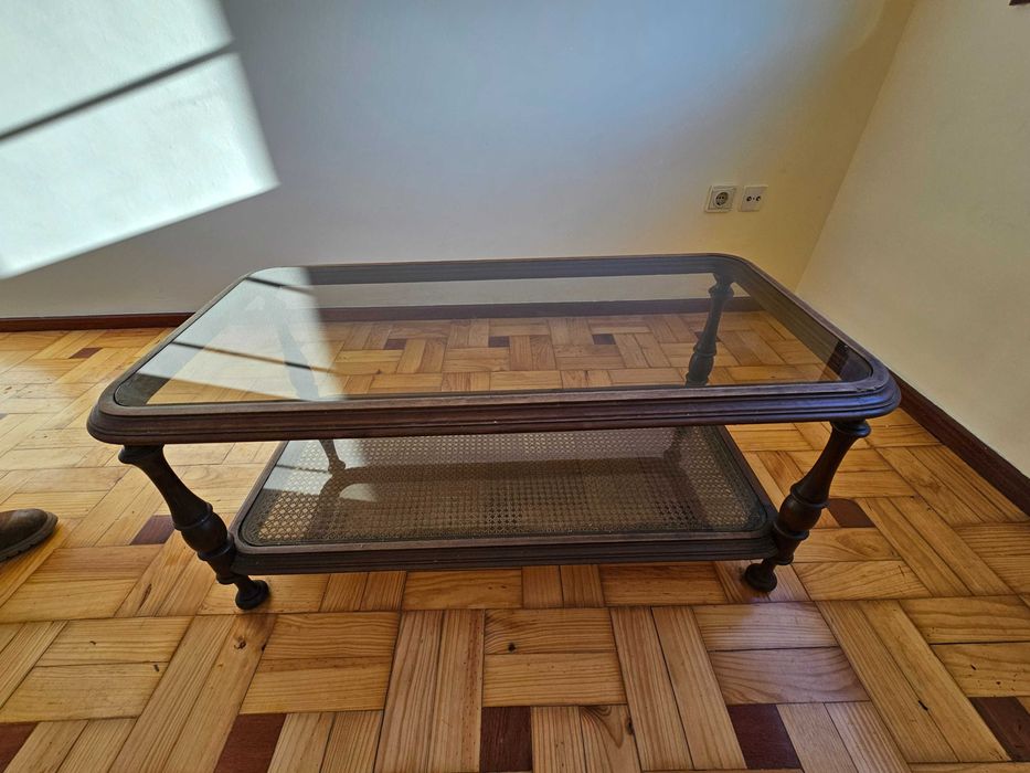 Mesa de centro retangular