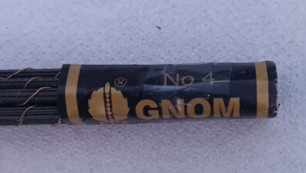 Serras de ourives de várias grossuras