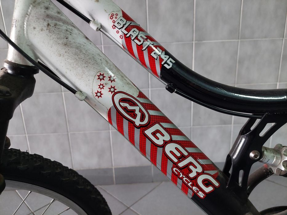 Bicicleta Berg Menina
