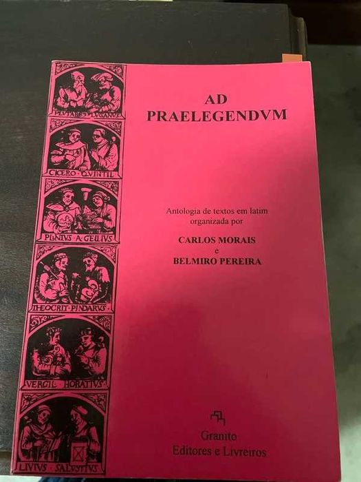 Livro de latim - 'Ad Praelegedum'