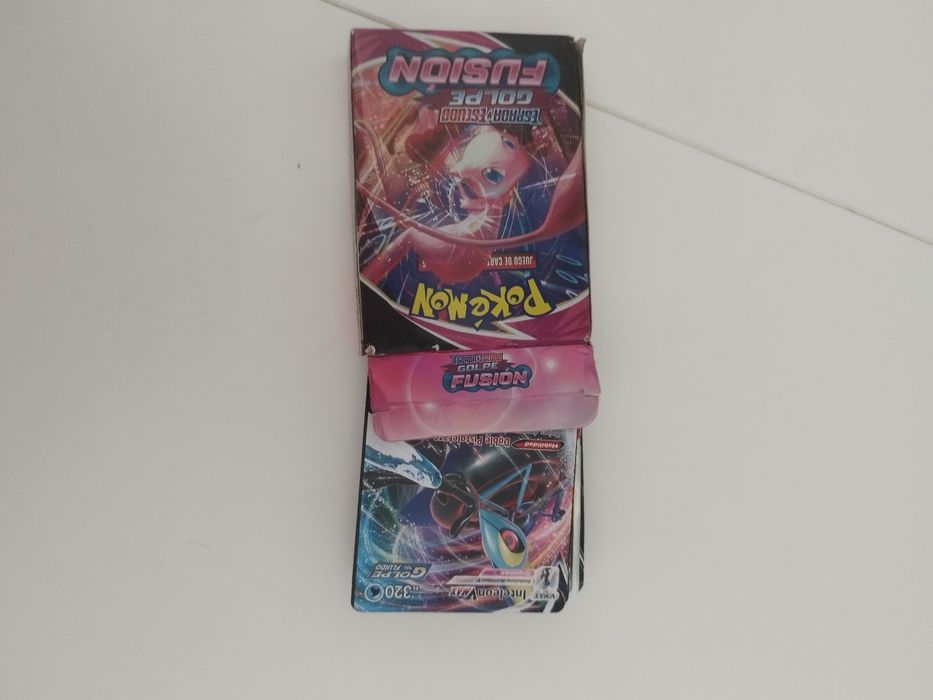 Pack de cartas Pokémon 35 cartas raras!