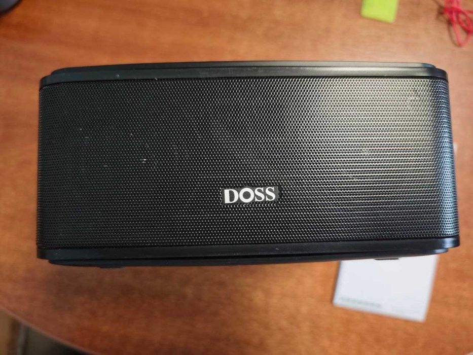 Портативна Bluetooth колонка DOSS SoundBox