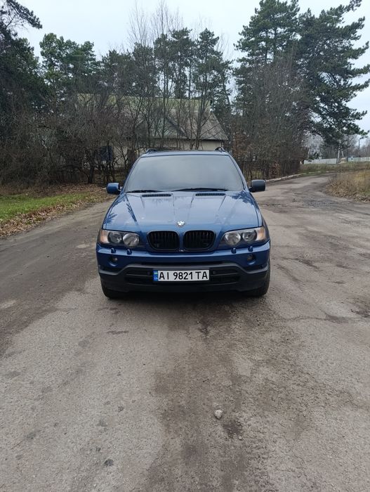 Продається BMW X5 2001 року