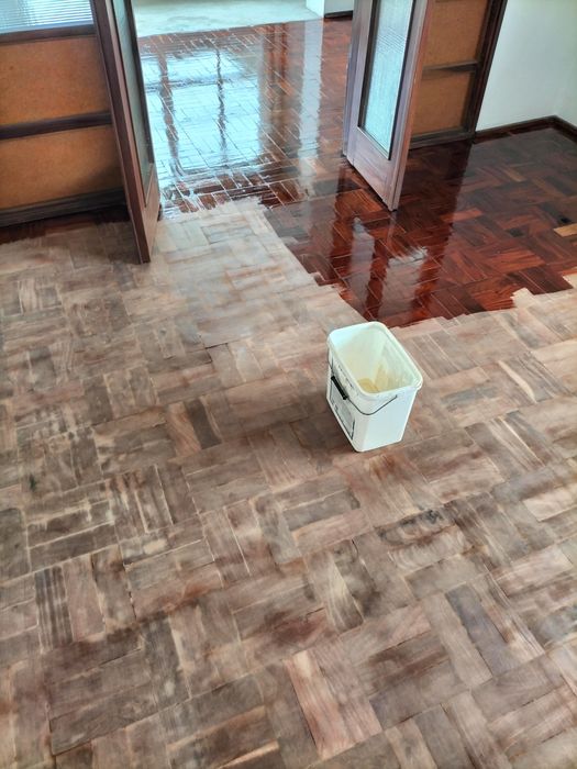 Taqueiro recuperação pavimento madeira flutuante e aplicação