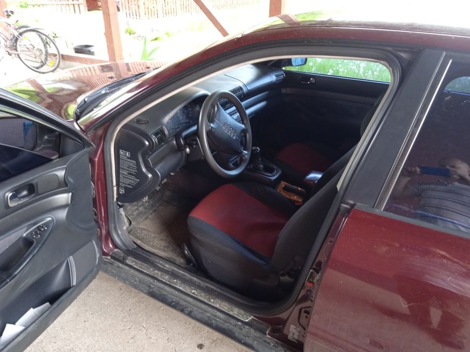 Продаю авто 1.6 бензин 1996 року ціна 2800