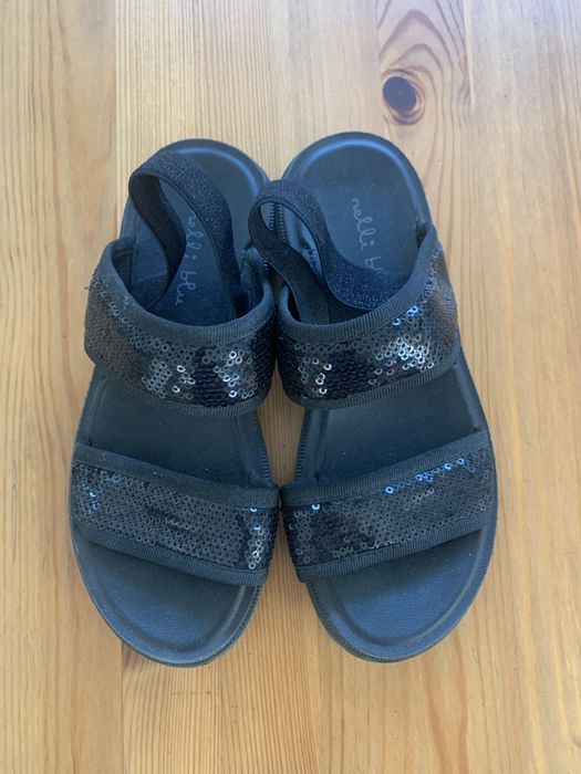 Sandały czarne z brokatem