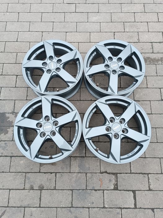 Komplet felg aluminiowych Rial Germany 5x100 ET40 15" Skoda VW