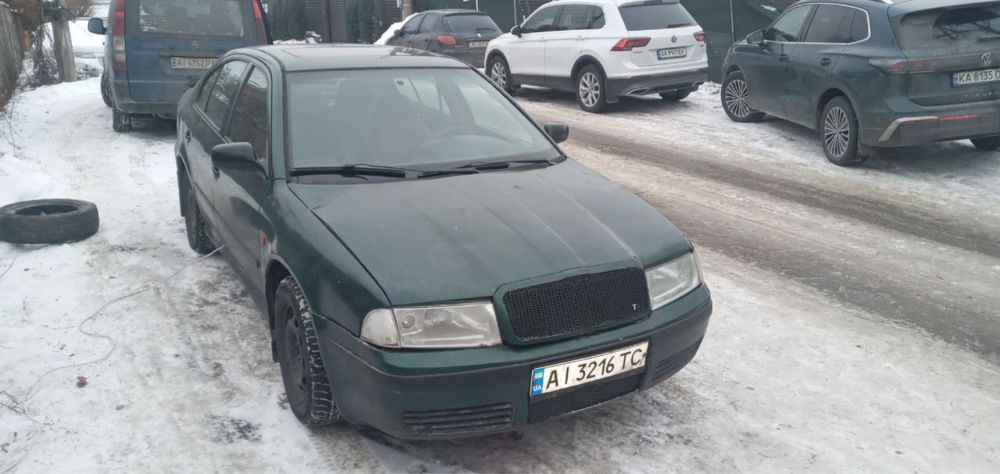 Skoda octavia 1.8 gaz