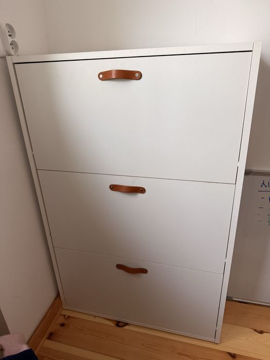 Biała Szafka na buty