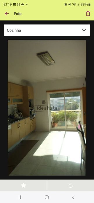 Alugo quarto no centro de Leiria