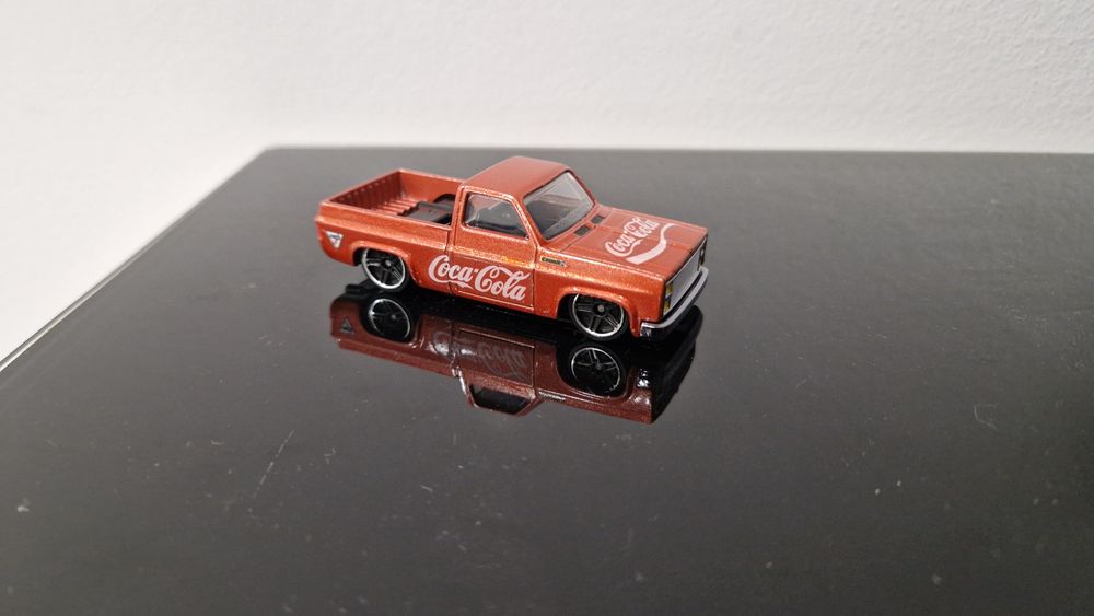 Hot Wheels Chevy Silverado Coca-Cola Custom