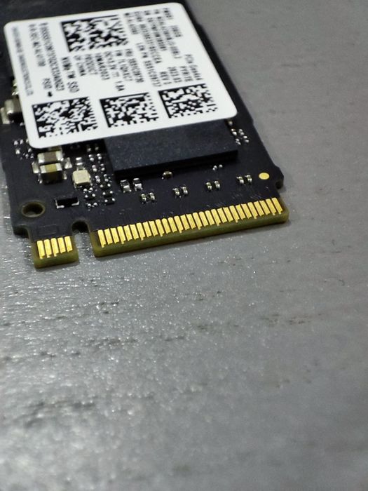 NVMe SSD Disk 256 GB64585180454787122
